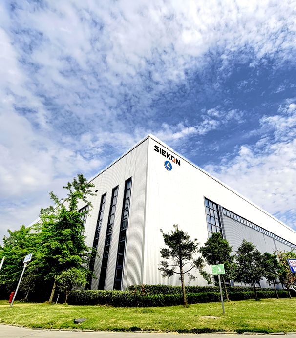 Nearly Three Decades ofAutomotive Expertise